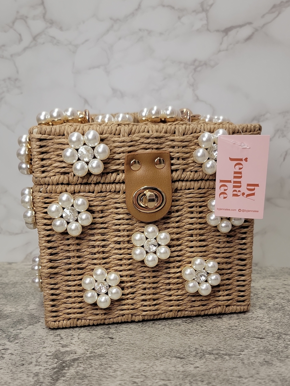 Daisy Embellished Straw Bucket Bag | Rattan Flower Box Purse by Jenna Lee - Picture 6 of 9